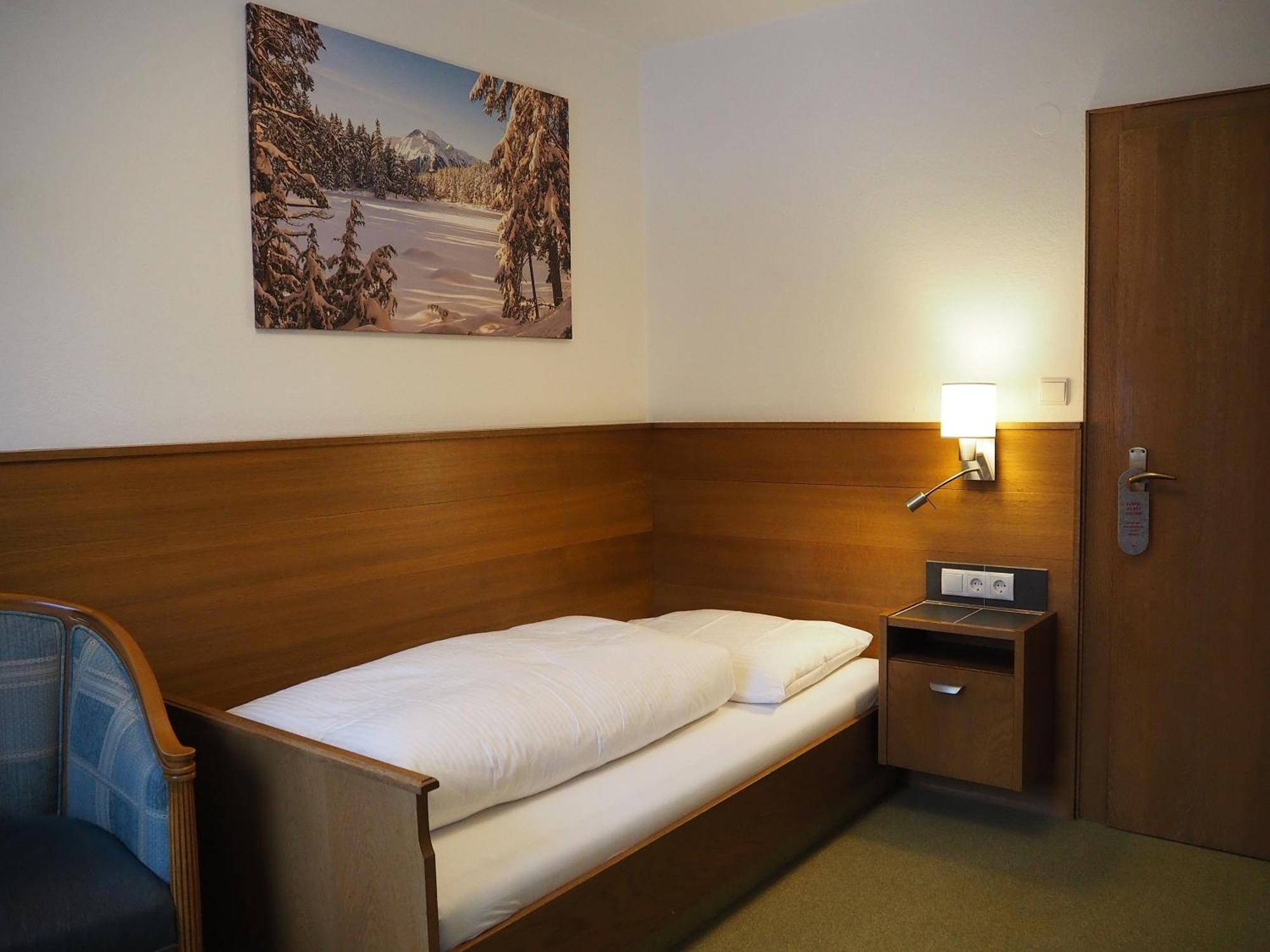 Hotel Egerthof Seefeld in Tirol Bagian luar foto